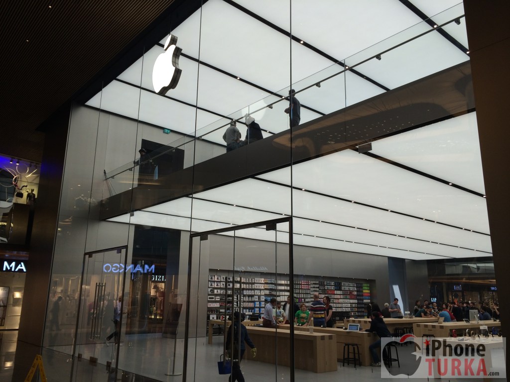 apple-store-istanbul-07
