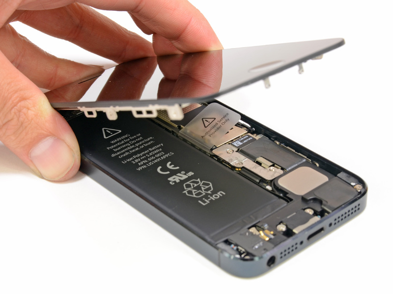 iPhone 5 için Pil Değişim Programı detayları açıklandı!